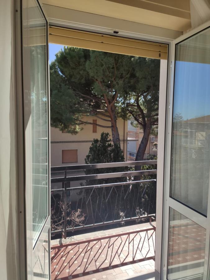 Appartamenti Bemar Diano Marina Exterior foto