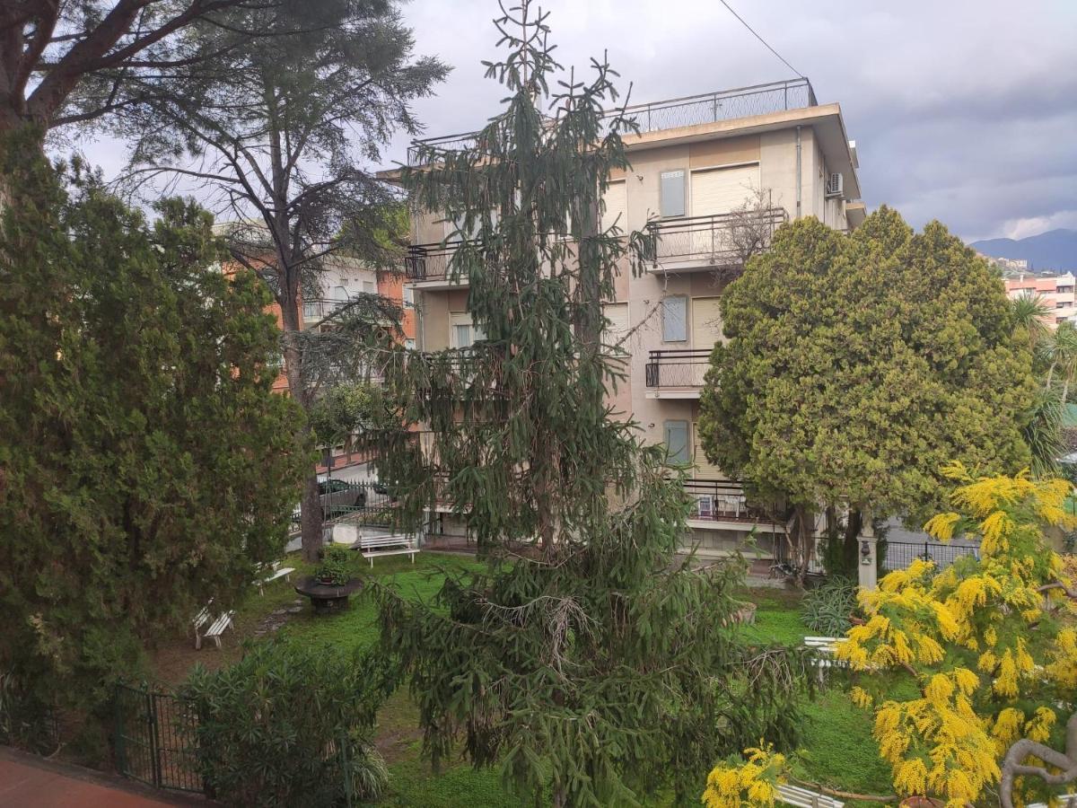 Appartamenti Bemar Diano Marina Exterior foto